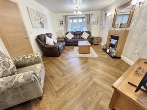 Lounge- click for photo gallery